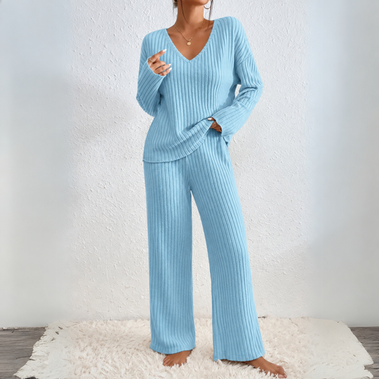 Loungeset Damen | V-Ausschnitt & Rippstrick 7
