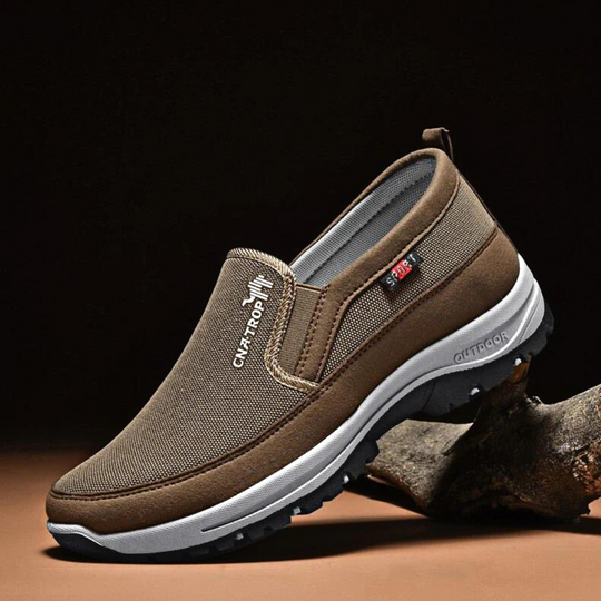 Herren Wanderschuhe Slip On Rutschfest Atmungsaktiv 2