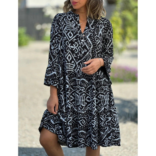 Atmungsaktives Mini-Sommerkleid Damen mit V-Ausschnitt und 3/4-Ärmeln - Mira