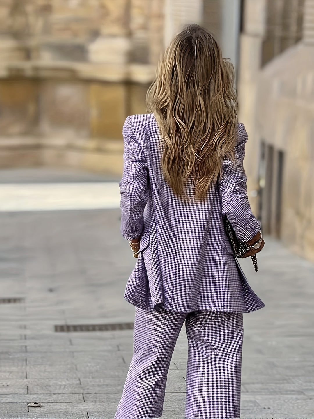 Tweedelige Set - Dubbelgeknoopte Blazer & Vrije Beweging 4
