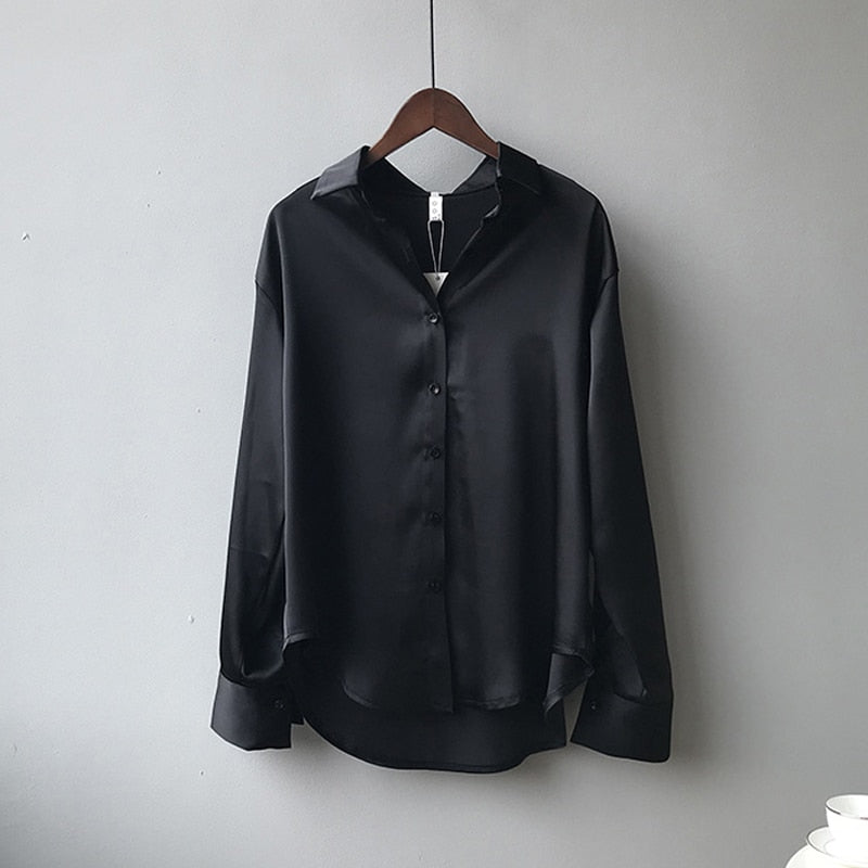 Blouse Dames | Satijnen Glans & Tijdloze Elegantie