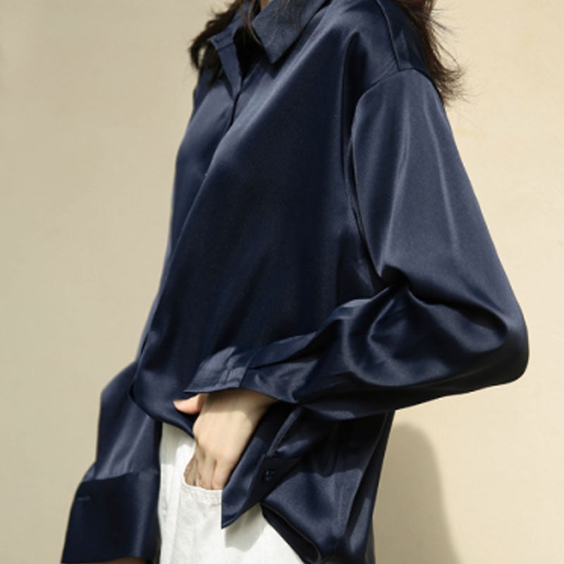Blouse Dames | Satijnen Glans & Tijdloze Elegantie