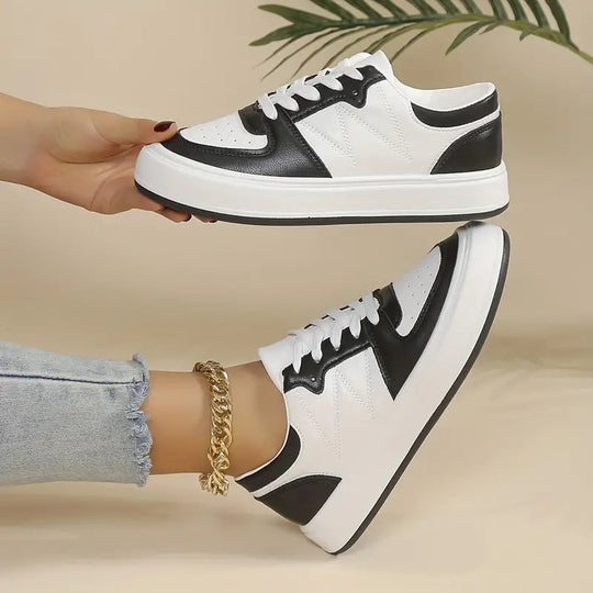 CHIARA - MODIEUZE SNEAKERS VOOR DE ZOMER 0