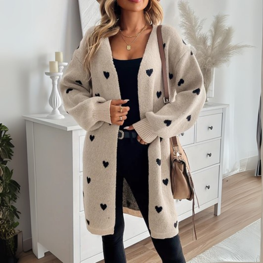 Cardigan Damen | Herzmotiv & Figurschmeichelnd
