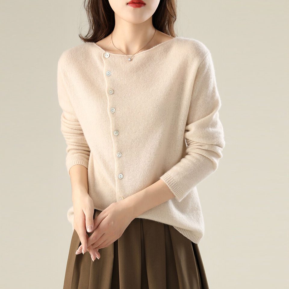 Cardigan Damen | Knöpfe & Rundhalsausschnitt 1
