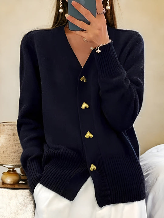 Cardigan Damen | Zierliche Herzknöpfe & Warmer V-Ausschnitt