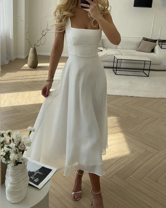 Chiffon Jurk | Vierkante Hals & Zwierige Elegantie