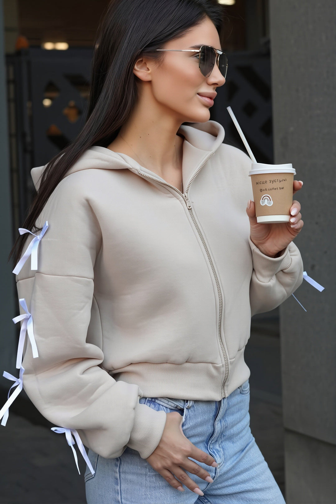 Cropped Hoodie Damen | Schleifenärmel & Lockerer Schnitt