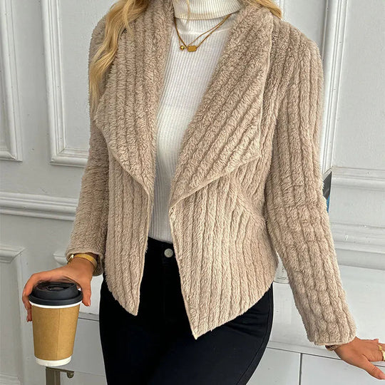Danisha – Beige vest met ribstructuur 5