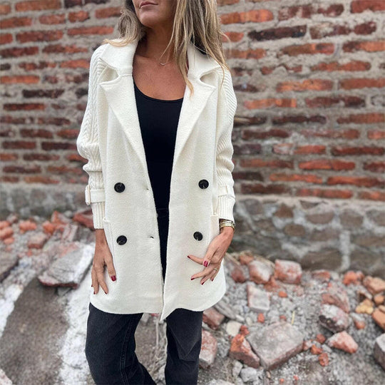Elara  – De Tijdloze Midi Jas die Stijl en Klasse Ademt 3