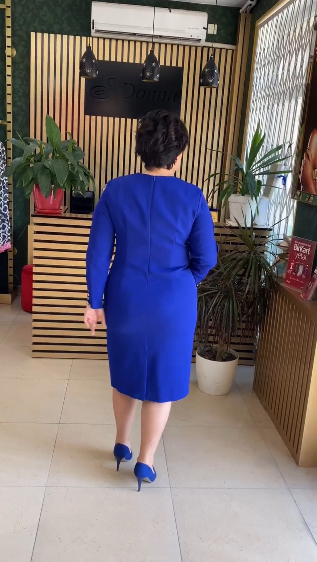 Formelles Midikleid Damen mit Karree-Ausschnitt - Nancy 4