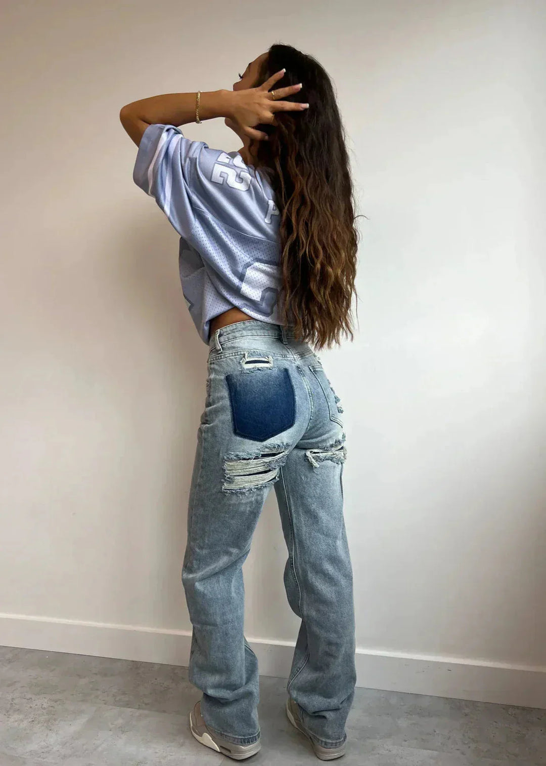 Jeans Damen Straight Leg | Ripped Details & Lockere Passform