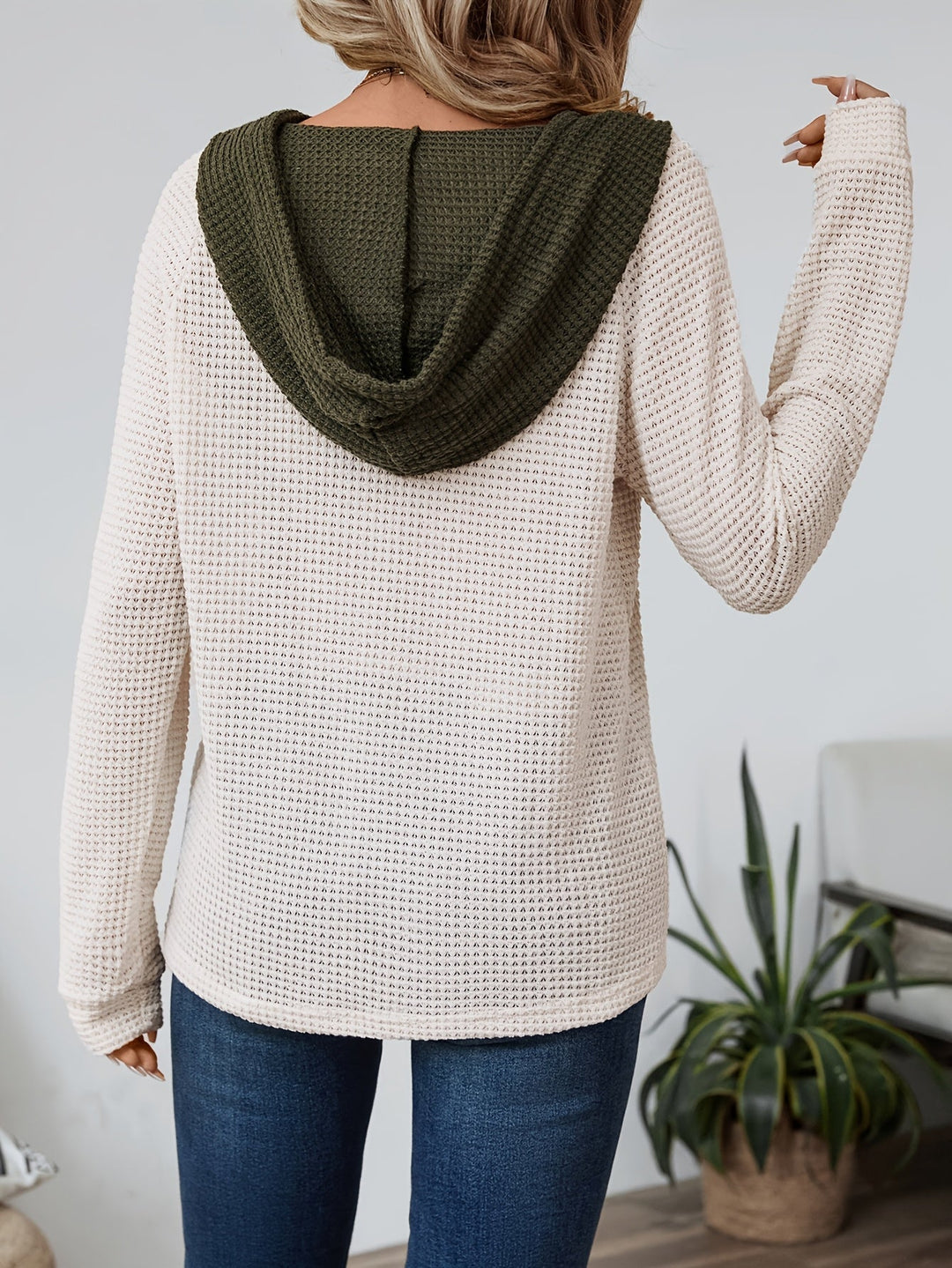Kapuzenpullover für Damen mit Kapuze und strukturierter Oberfläche