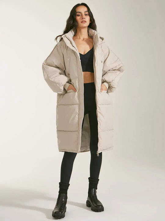 Laura | Damen Winterparka mit Kapuze und Pufferfüllung 0
