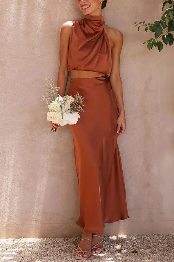 Leila - Satijnen halter maxi jurk 0