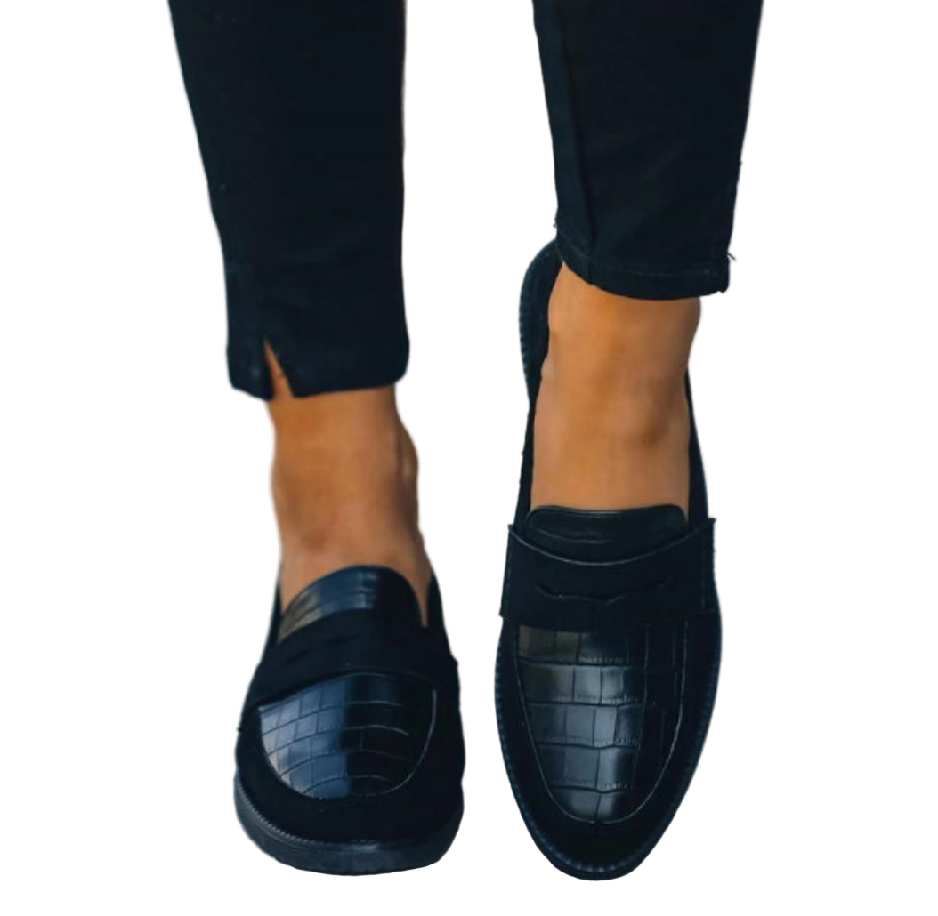 Loafer Damen | Schicker Krokoprint & Zeitloses Schwarzes Design 1