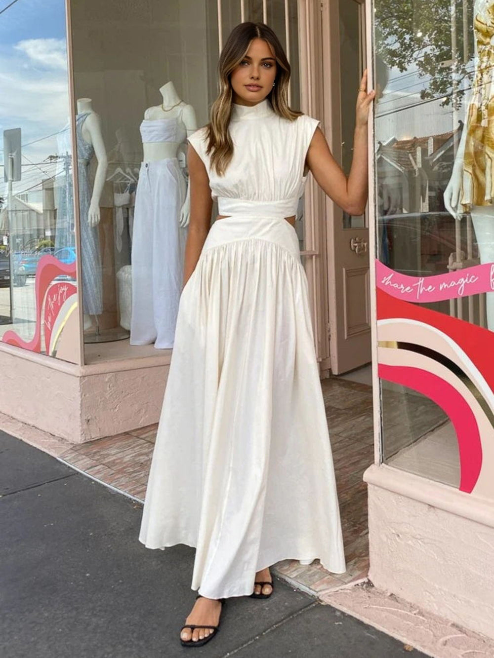 Maxi jurk Dames | Mock Neck & Elegante Cut-Out