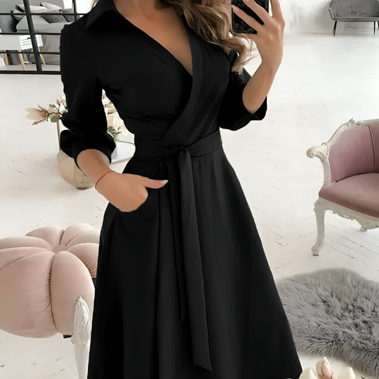 Midi Jurk Dames | V-hals & Strikceintuur voor Tijdloze Elegantie