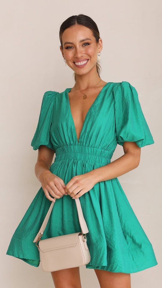 Mini jurk Dames | Flatterende V-hals & Tailleaccent