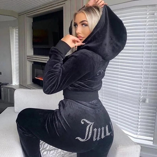 ModeParisienne® Amari – Trendy Y2K Juicy Trainingspak | Gedurfde en Comfortabele Mode voor de Moderne Tijd 0