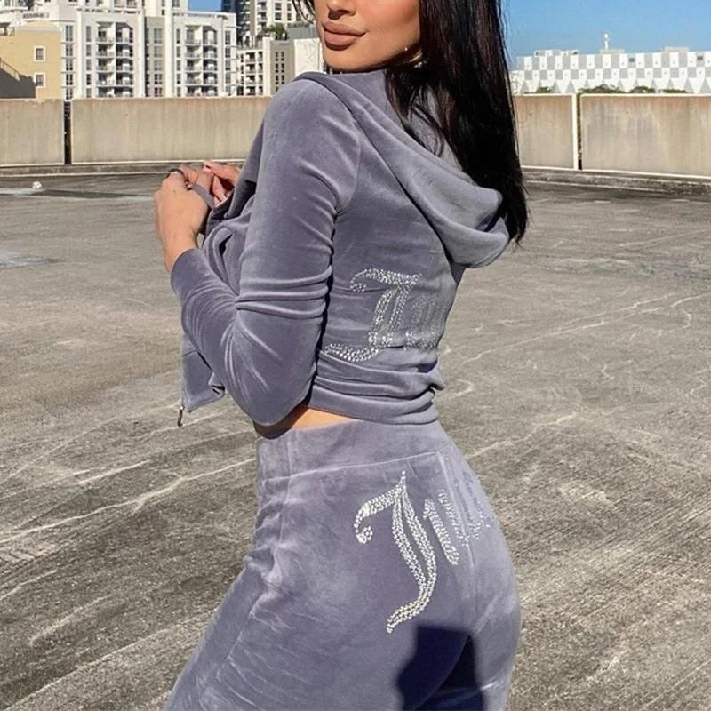 ModeParisienne® Amari – Trendy Y2K Juicy Trainingspak | Gedurfde en Comfortabele Mode voor de Moderne Tijd 3