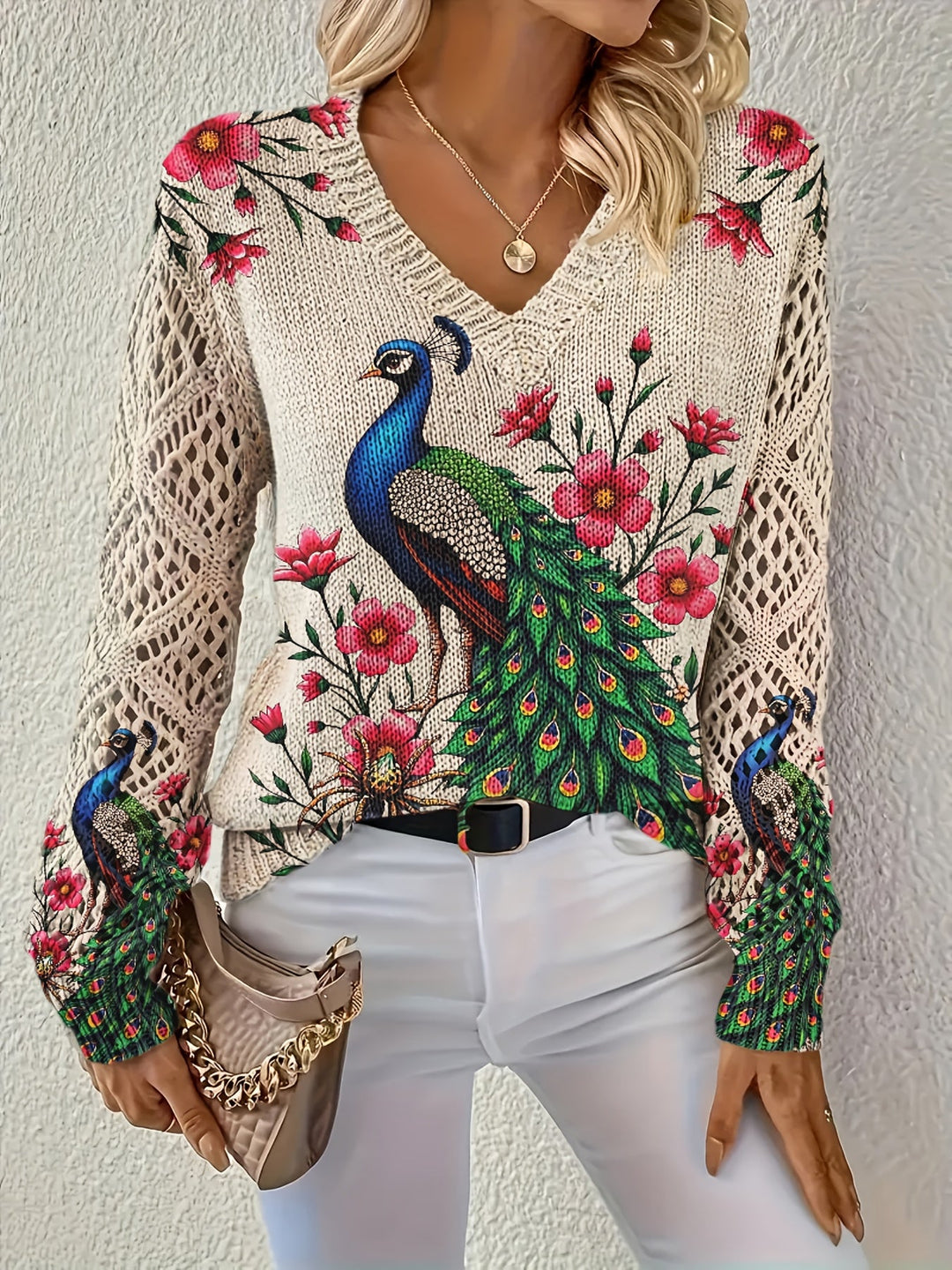 Pullover Damen | Auffälliges Pfauenmotiv & Schmeichelhafter V-Ausschnitt 2
