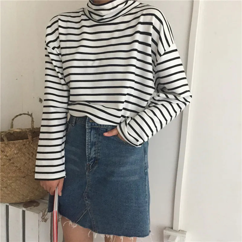 Rollkragenbluse Damen | Gestreift & Locker Geschnitten 4
