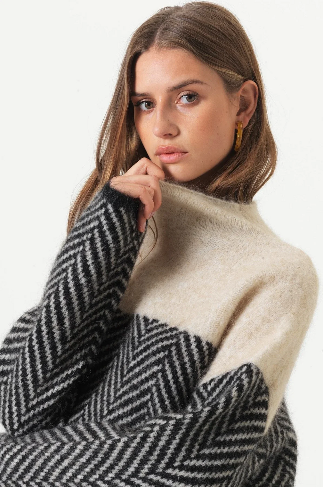 Rollkragenpullover Damen | Fischgratmuster & Standfester Kragen 5