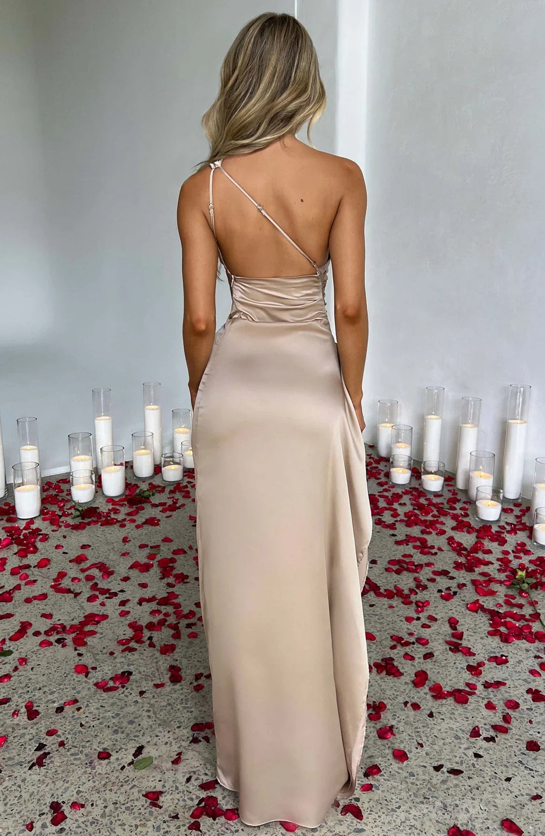 Satijnen Maxi Jurk | Eenschouder Model & Elegante Split