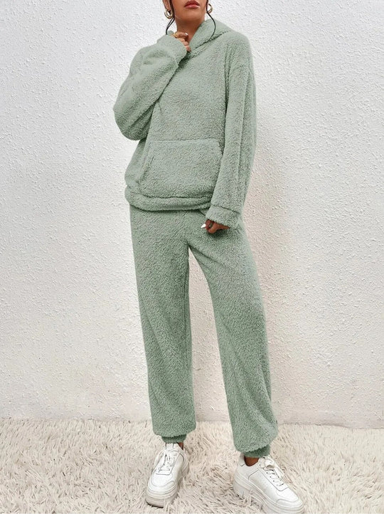 Strickanzug Damen | Rollkragen & Weites Bein