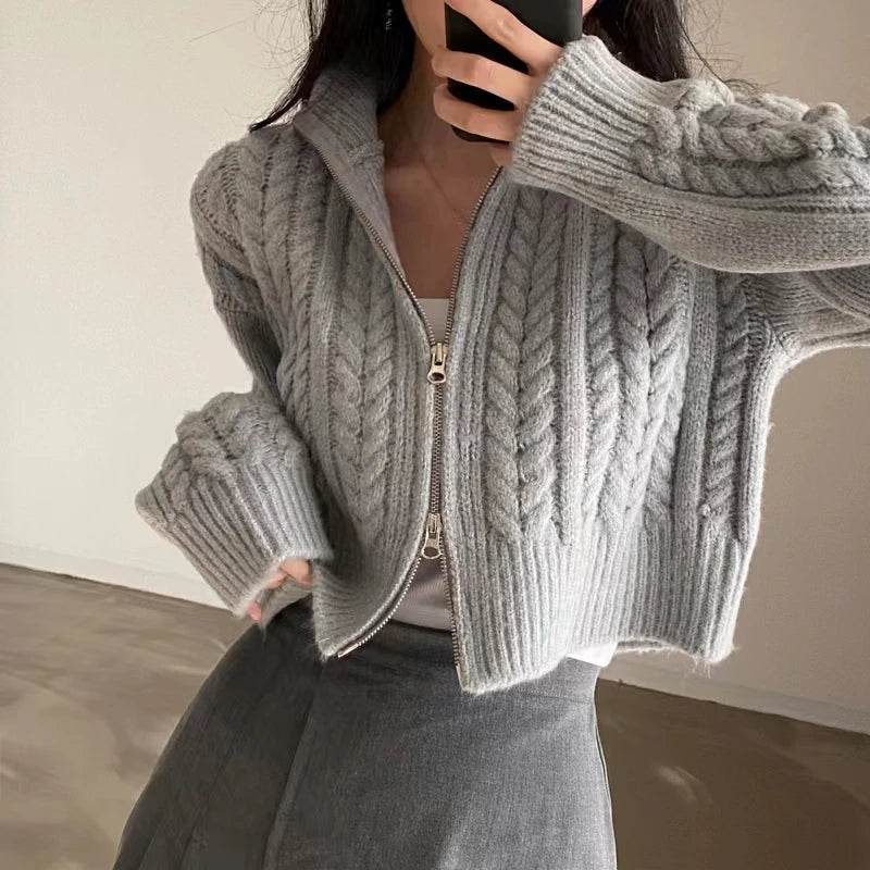 Strickjacke Damen | Reißverschluss & Lockere Passform