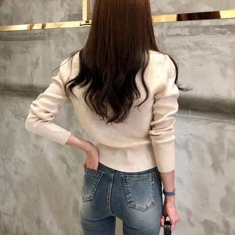 Strickjacke Damen | Slim Fit mit Knöpfen