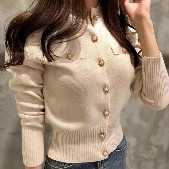 Strickjacke Damen | Slim Fit mit Knöpfen