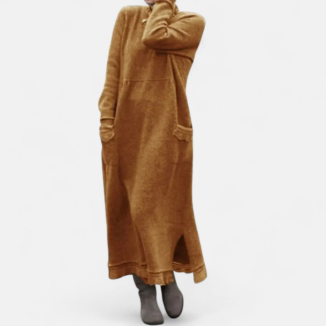 Strickkleid Damen | Lang mit Stehkragen & Taschen
