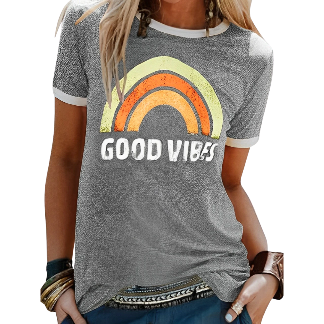 T-shirt Dames | Regenboog Print & Good Vibes Statement