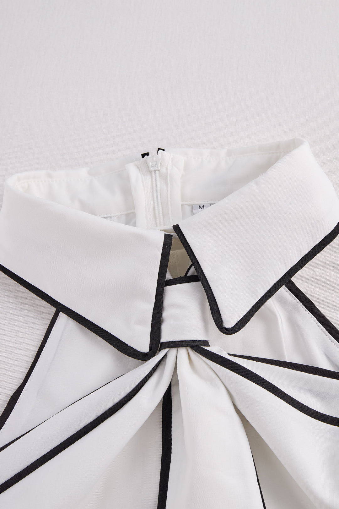 Top Dames | Haltermodel met Kraag & Strikdetail