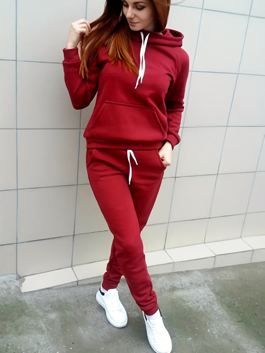 Trainingspak – Capuchon Pullover & Aansluitende Broek 2