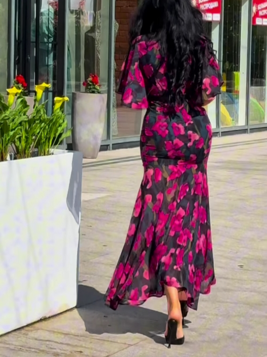 VIVIANA – BLOEIENDE ELEGANTIE WIKKEL MAXI JURK 2
