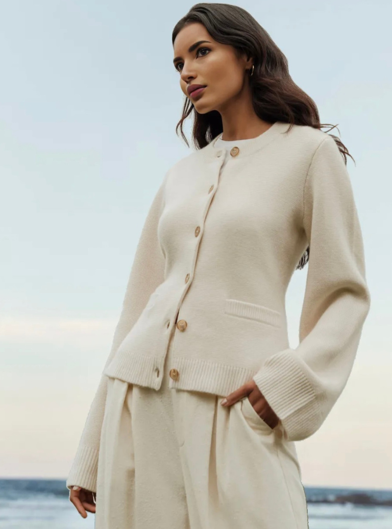 ÉLISÉ – Zachte Knopen Cardigan voor Elke Dag Elegantie 0