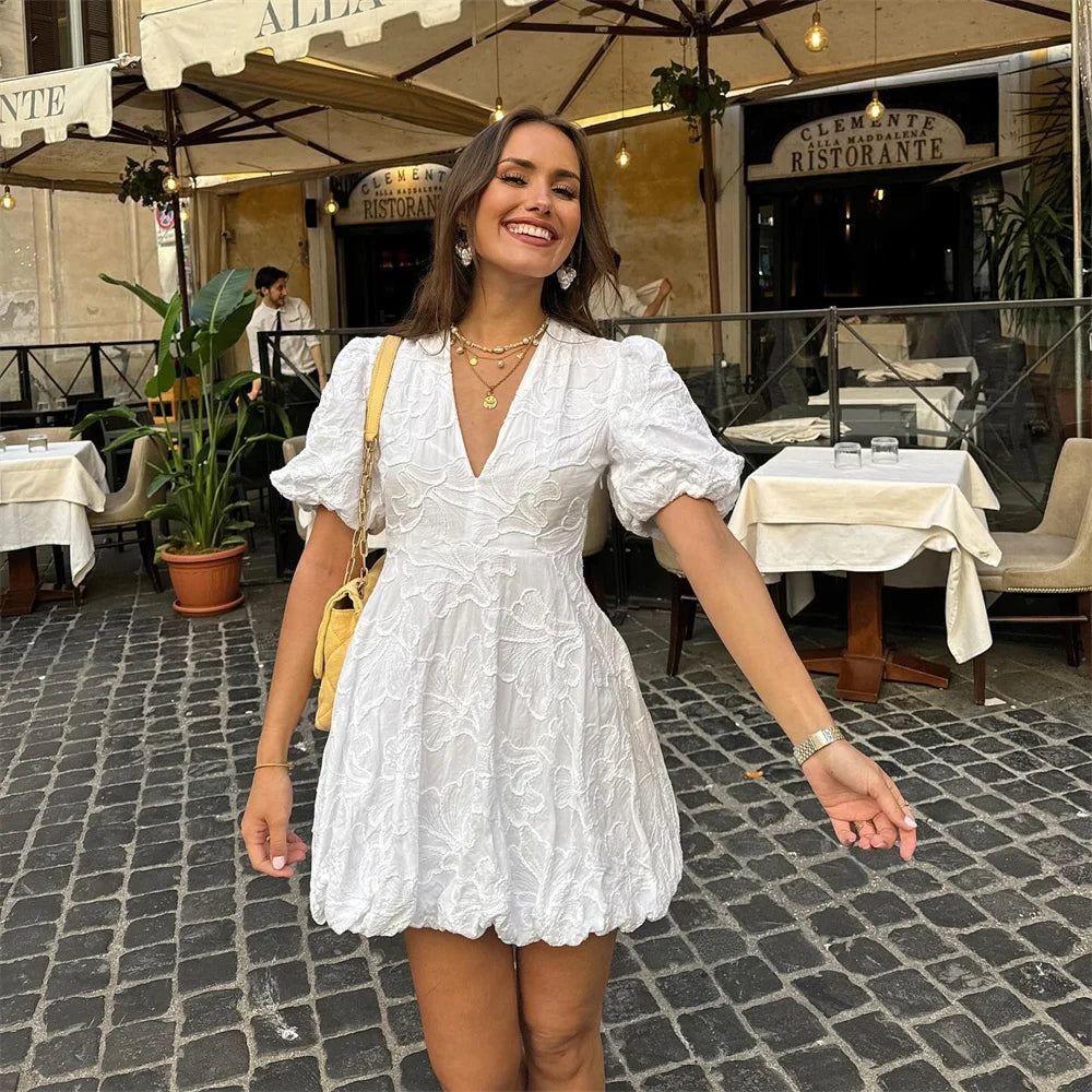Vrouwen Elegante Witte Lichtgewicht Ademende Mini Zomerjurk - Lydia