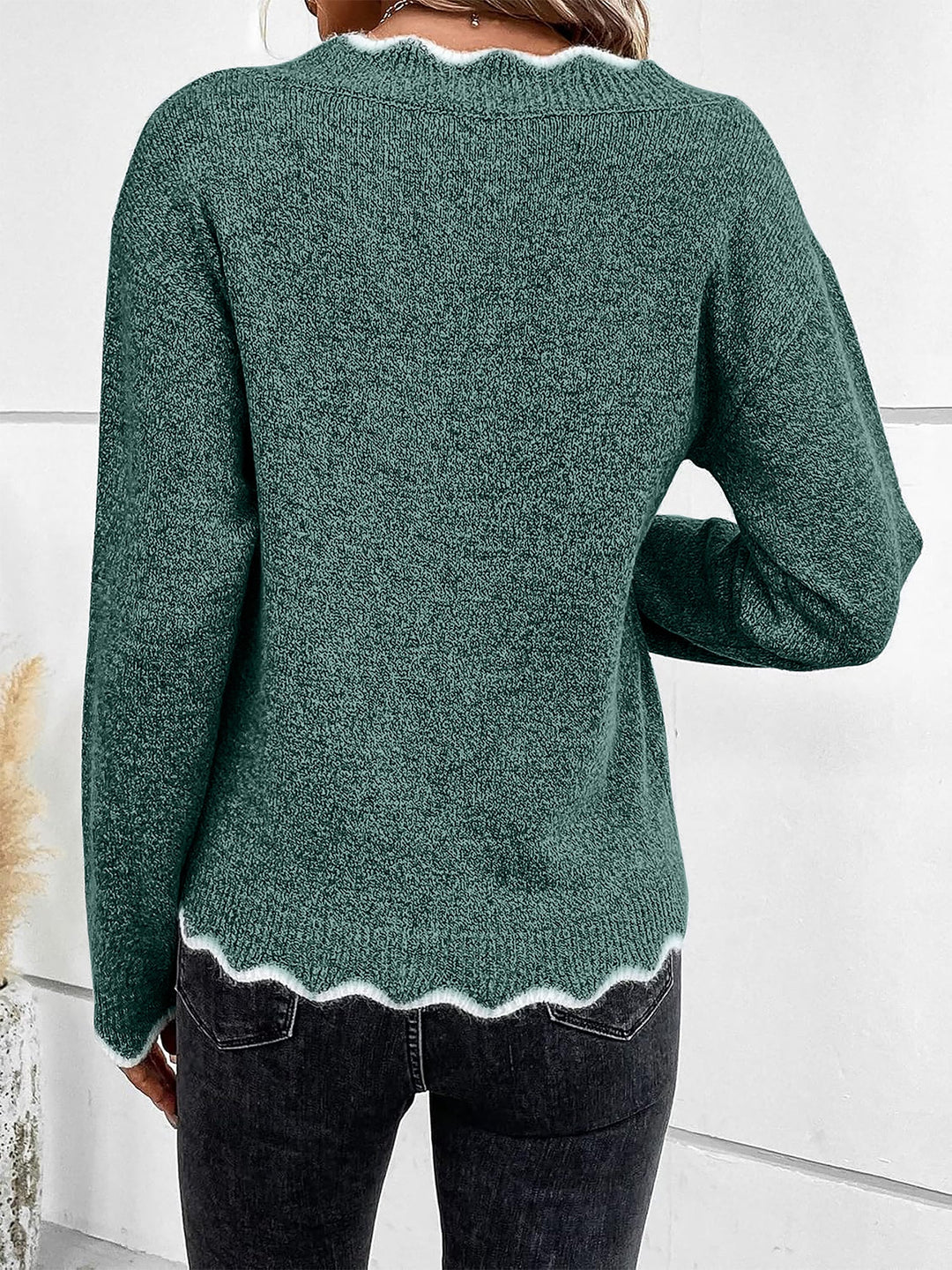 Strickpullover Damen | V-Ausschnitt mit Wellenkante 17