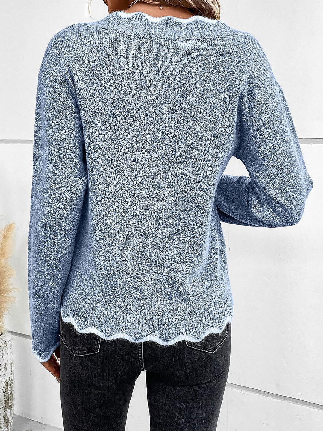 Strickpullover Damen | V-Ausschnitt mit Wellenkante 2