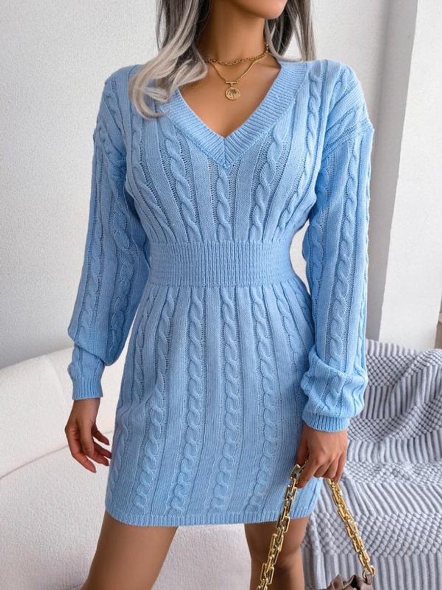 Strickkleid Damen | Zopfmuster & V-Ausschnitt