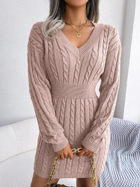 Strickkleid Damen | Zopfmuster & V-Ausschnitt