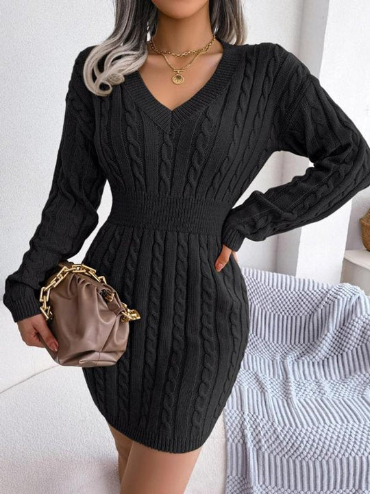 Strickkleid Damen | Zopfmuster & V-Ausschnitt